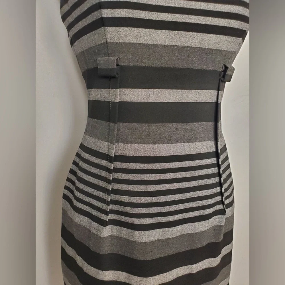 Women’s Striped Sleeveless Midi Knee Length Dress Calvin Klein 12 Black Gray